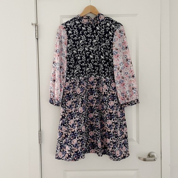 1901 Tie Neck Colorblock Mixed Floral Print Dress - Picture 2 of 7